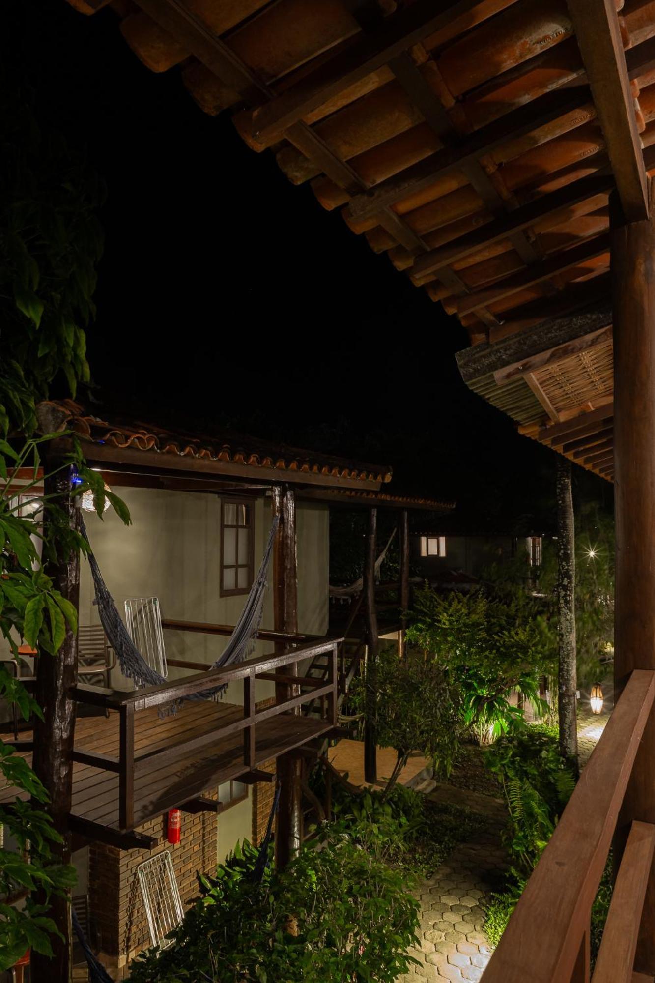 Pousada Villa Zena - Frente Ao Mar - Pe Na Areia 포르투세구로 외부 사진